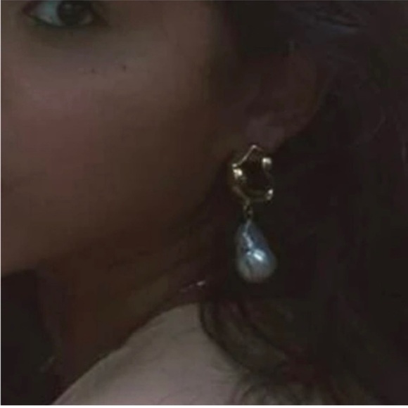 Earl drop earrings - Picture 7 of 8